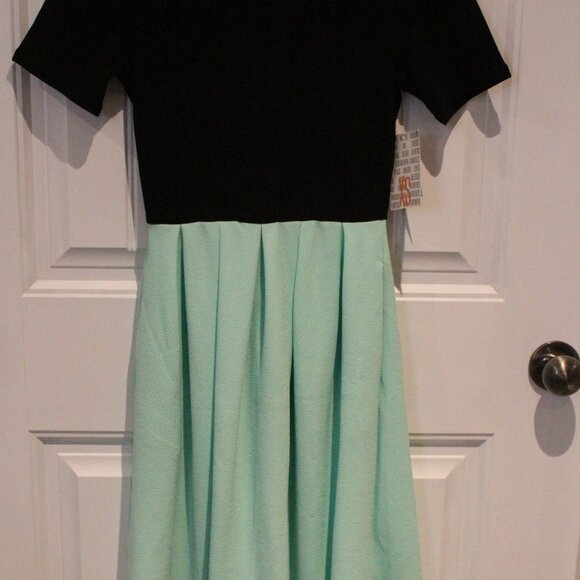 2/$50 🏷 Lularoe Black & Aqua Amelia Dress Size XS BNWT - Picture 2 of 4